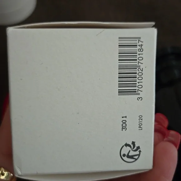 Louis Vuitton Les Sables Roses Black Perfume Bottle - Picture 6 of 12